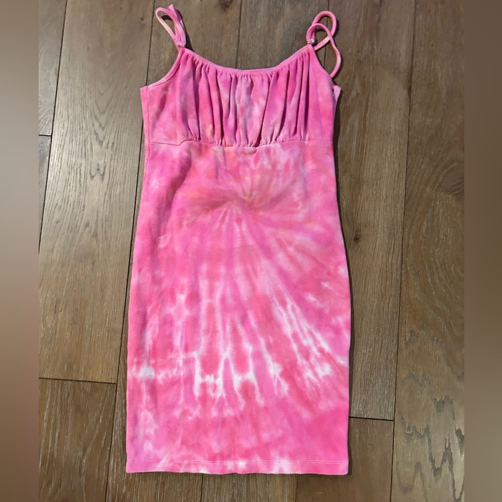 Forever 21 pink dress size small
